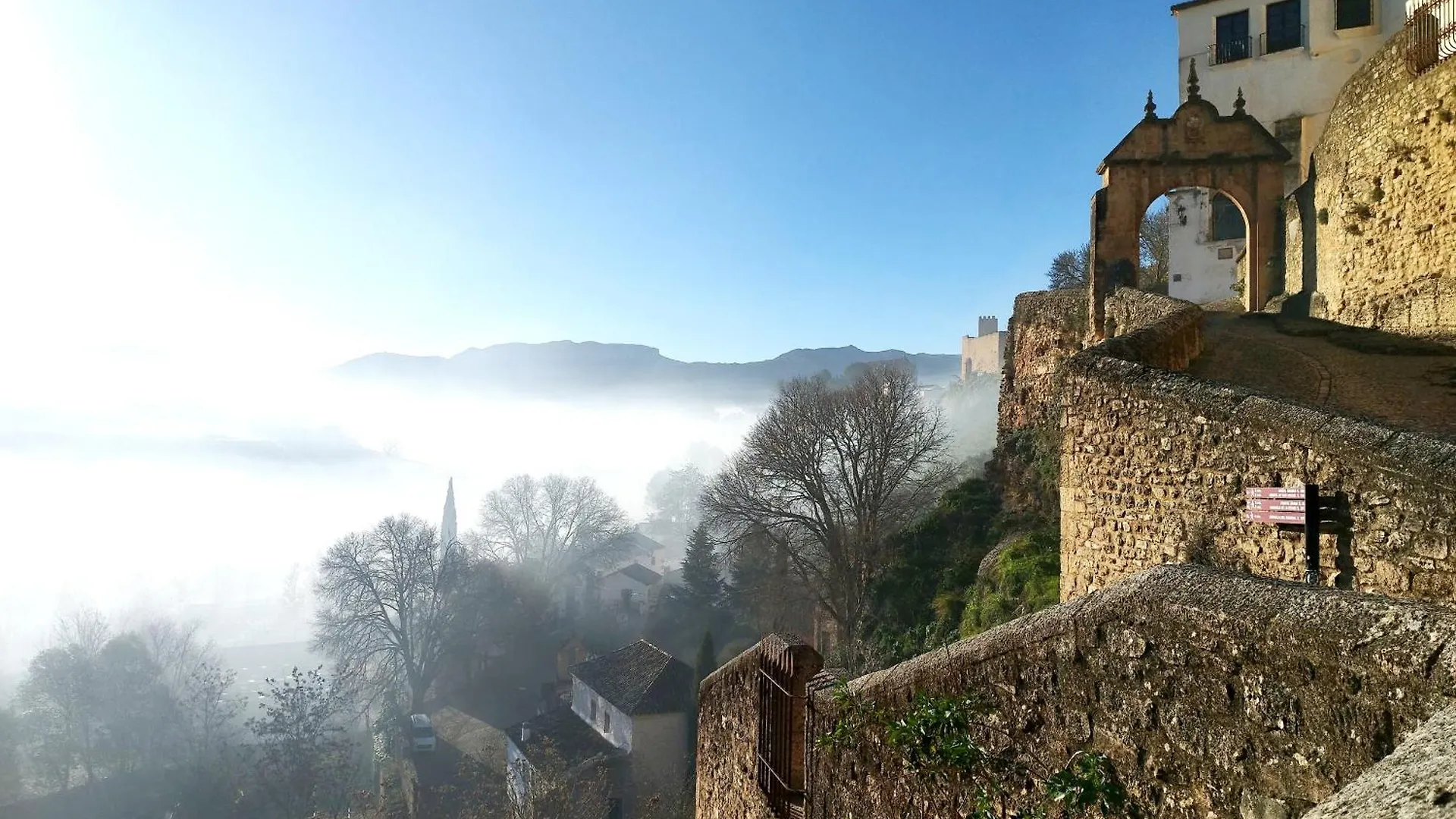 Real 8 Luxury Free Wifi Apartment Ronda Spain